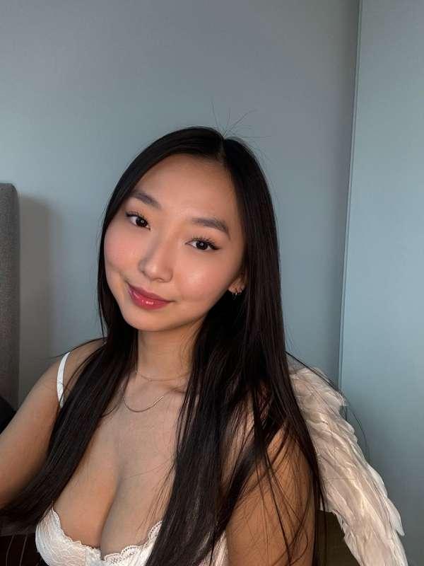 lil angel smile 😇