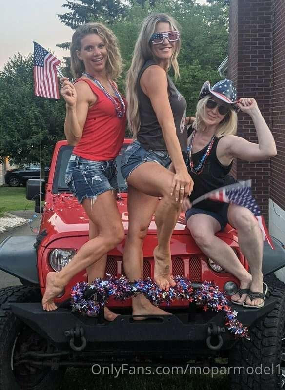 4th of July fun with my girls!!