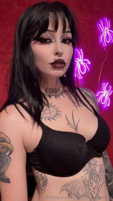 machine_mommy image #13