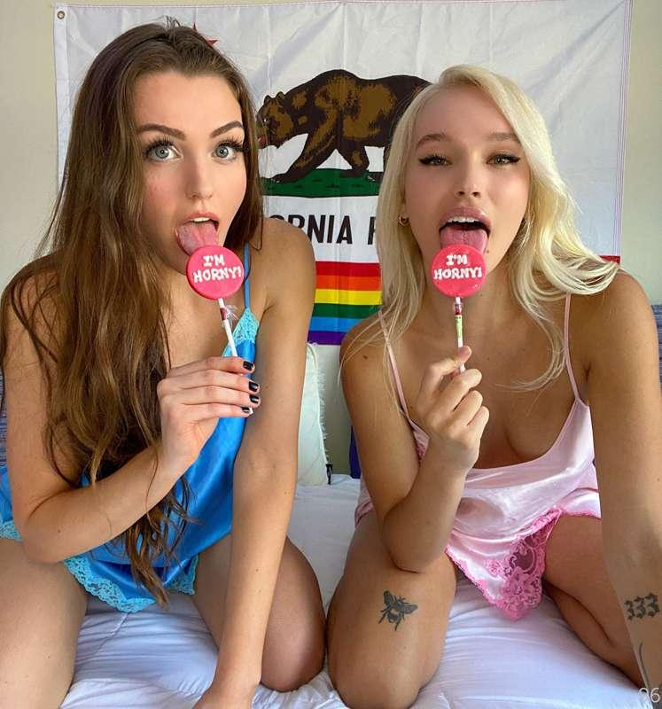 YouTubers gone wild af😛🍭 @rarababy 👯‍♀️💗 the collab that nob..