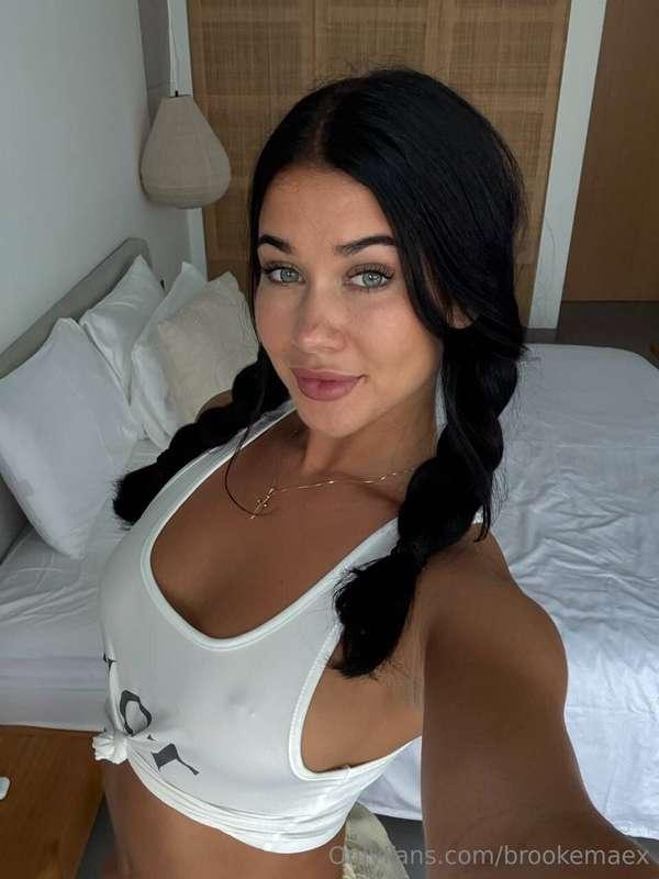 @emmywatts is breaking the internet already🤯 FREE ACCESS TO ..