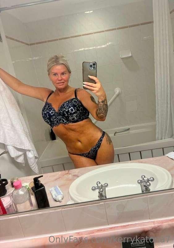 Morning milf 💦💦😘