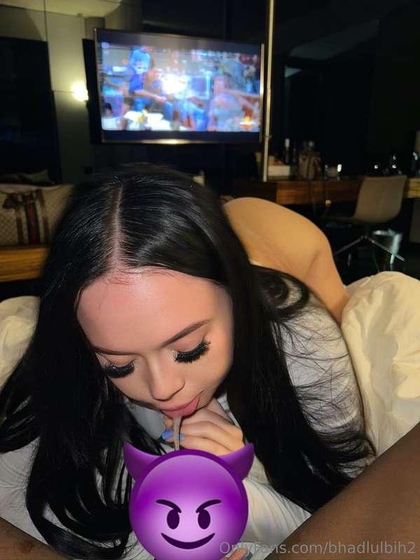 He filmed my sloppy blowjob in POV 4k 🥵