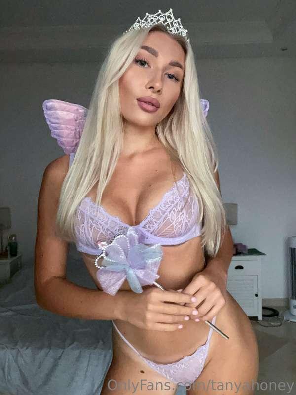 Such a look suits me, like a 😇fairy in a fairy tale😇? When I..