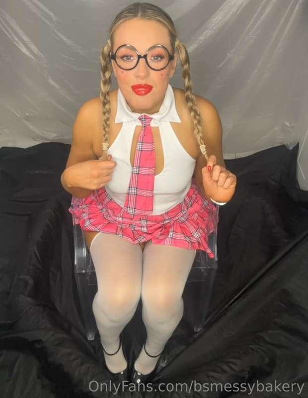 bsmessybakery image #0