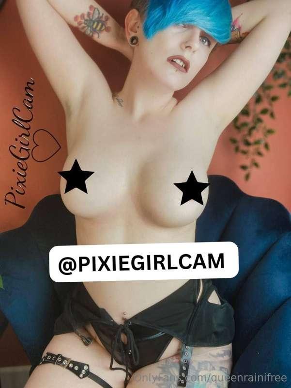 (24h) I bet @PixieGirlCam 30E tits could make you cum hard 😈..