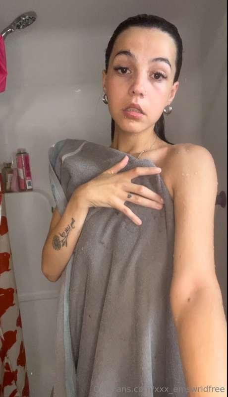 LIVE SHOWER VIDEO // dripping wet 💦💦 playing with myself, an..