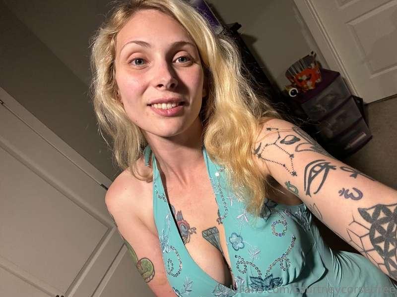 Did ya know there’s free FULL LENGTH VIDS 💦 on my paid page ..