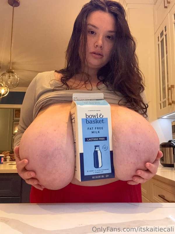 So massive I can hold a milk carton in between them 🤭🤣