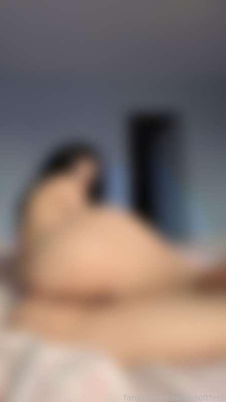 loonassoftfeet image #2