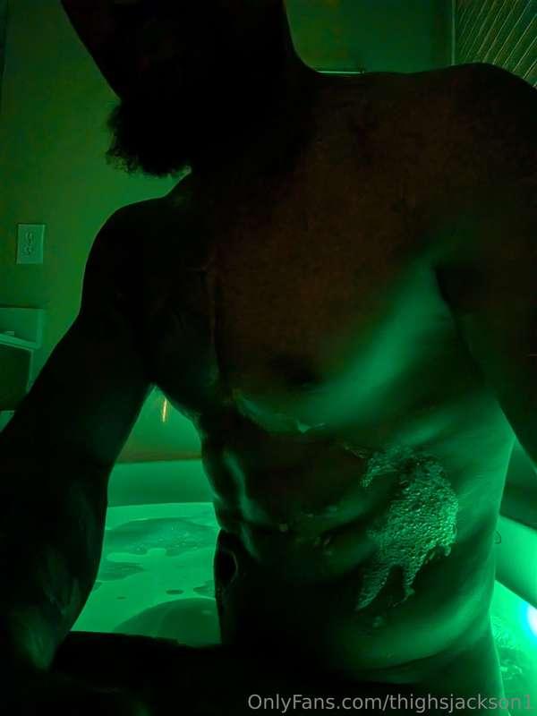thighsjackson1 image #2