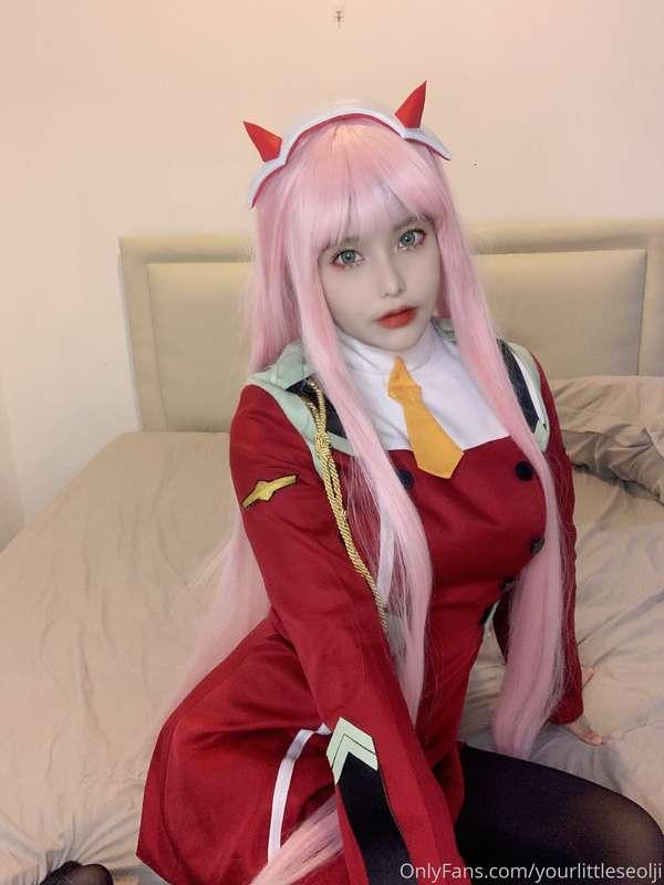 Sorry for a bit late.. I hope you like me as Zerotwo😜