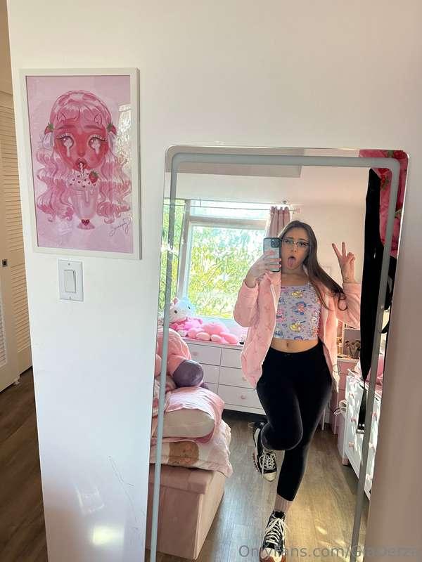 just a cute selfie for you 💕