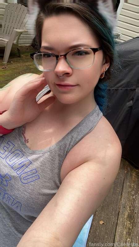 Been super full of milk! Did y’all miss my outside pictures. #hucow #lactation #lactating #hugetits #outside #naturaltits 