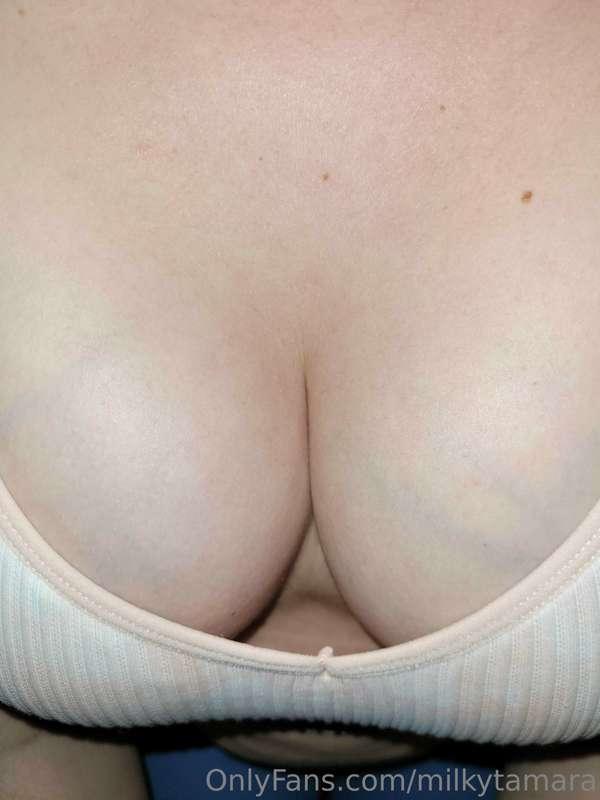 I woke up and my tits where full of milk🙈💝