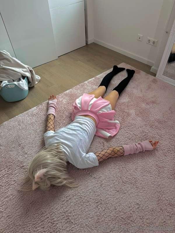 send help