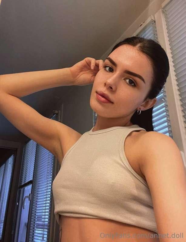 I would like to feel the Christmas miracle and suddenly find..