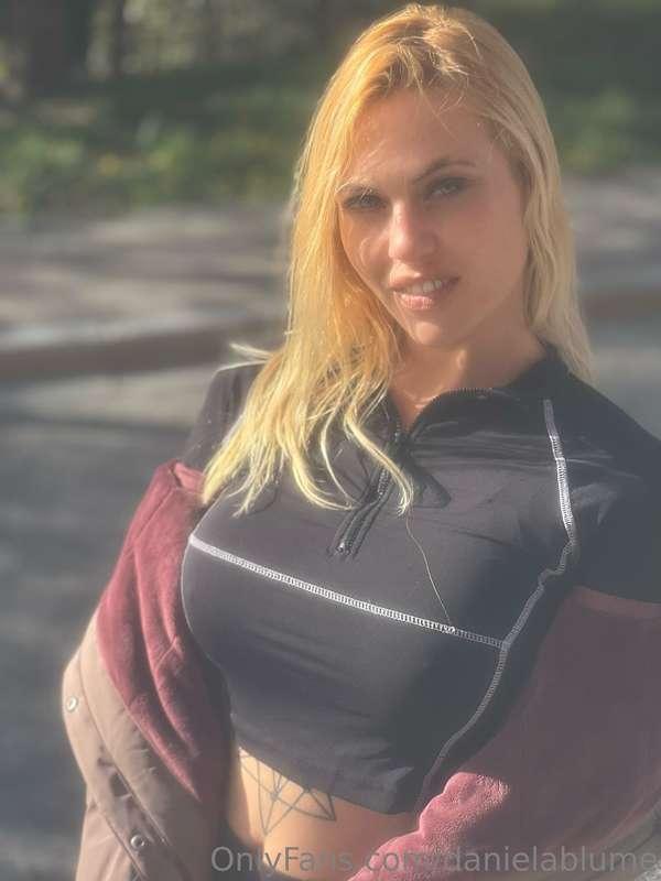 Me acaba de hacer esta foto, y me ha parecido que capta la p..