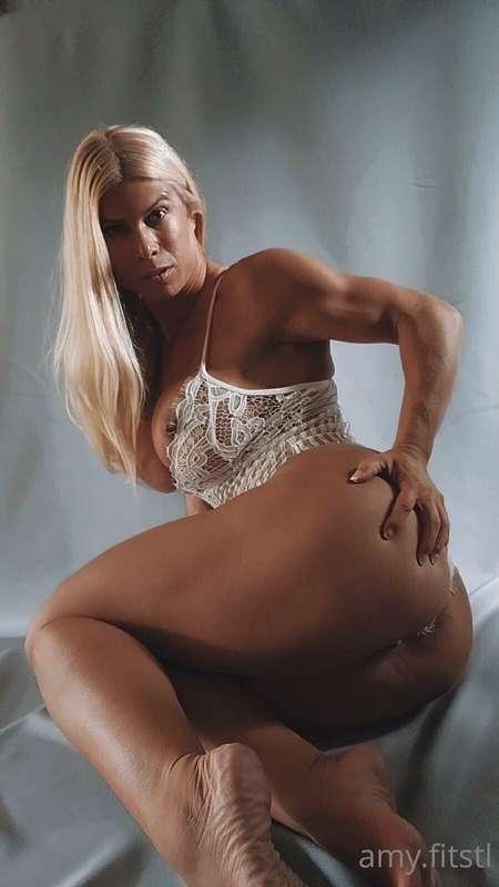 Yes, I am a handful, but the very best kind 😉You love my thi..