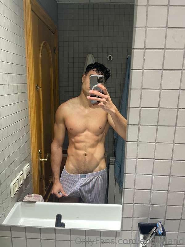 Post ice-BATH✨  Ha llegado el día, te leo por privado🤞🏽