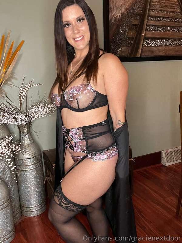 Robe is coming off! 