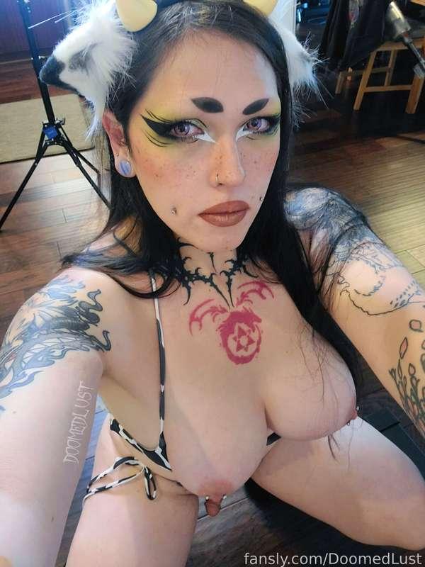 doomedlust image #6