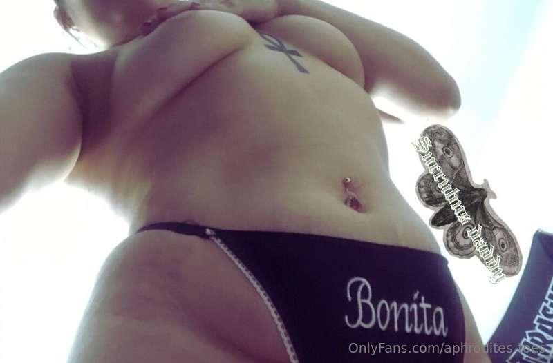 Papi es muyyyyyy bonita 💋