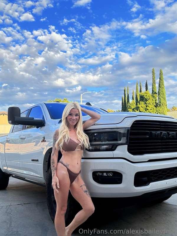 Headed to the beach! 