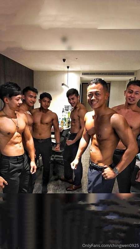 chingwen0925 image #1