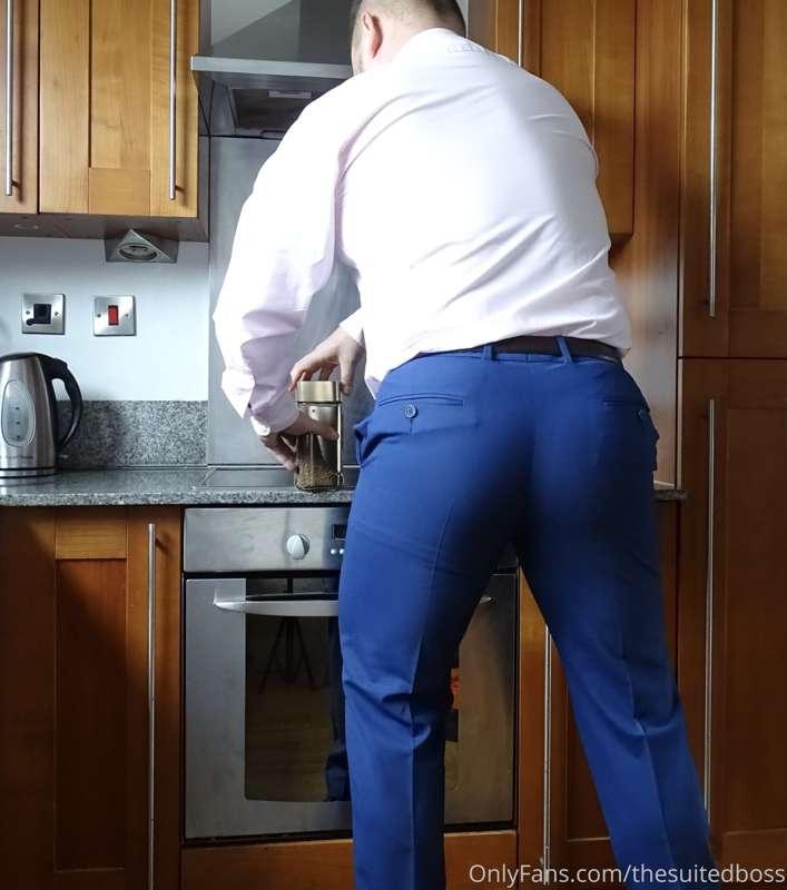 thesuitedboss image #5