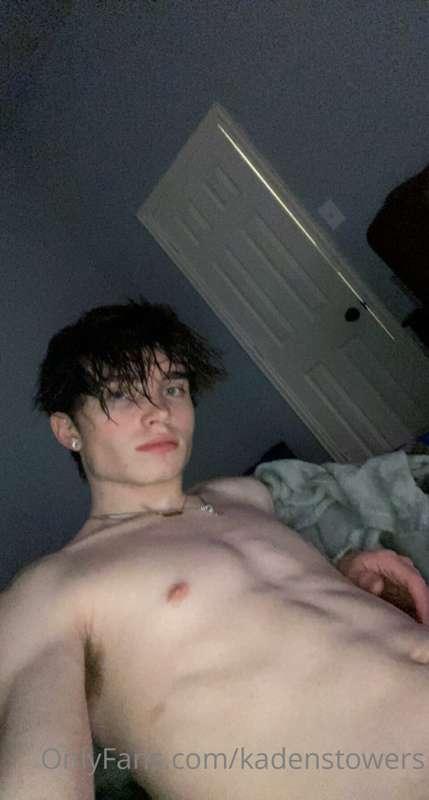 Waiting for something in my dms ;)