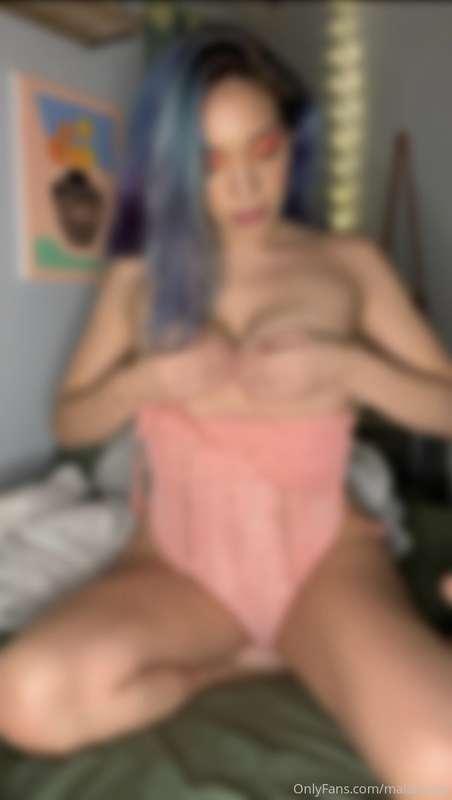 NEWEST SOLO PLAY VIDEO! 6 minutes of me making myself cum wi..