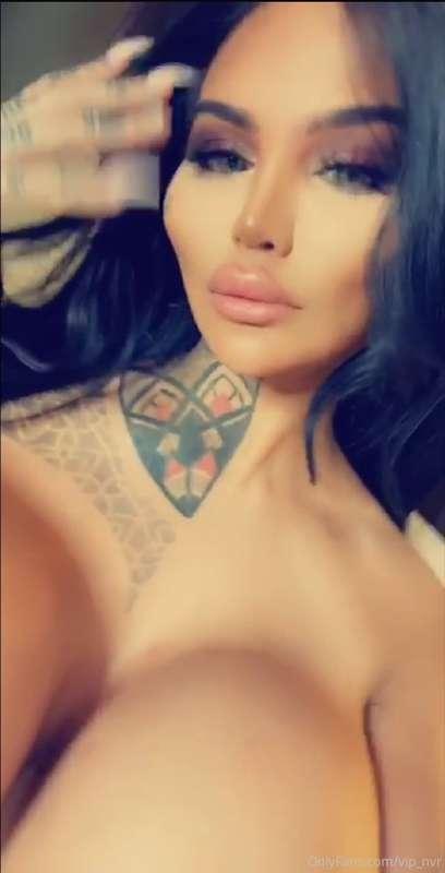 Swipe to see what I want you to suck...
