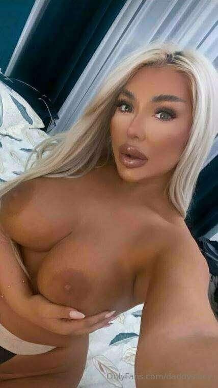 I'm Ruby, the horniest girl on OF🥵😈 
Looks like you finally ..