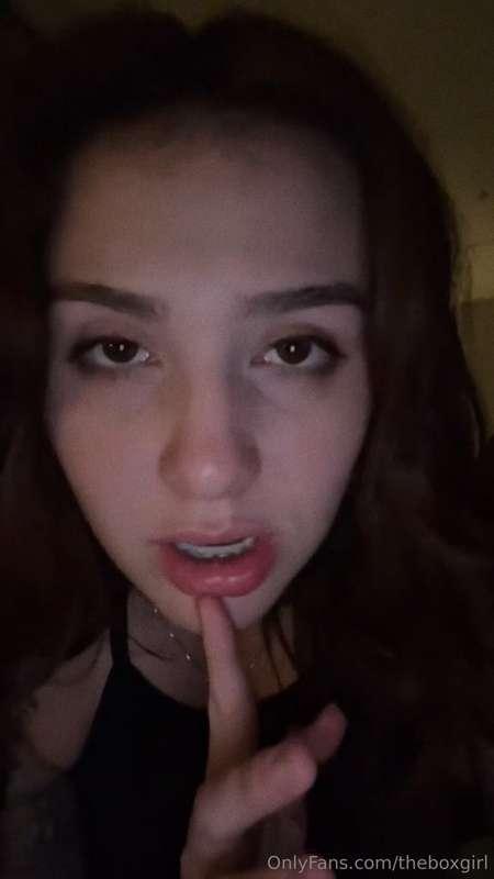 Horny af.. DM me babe