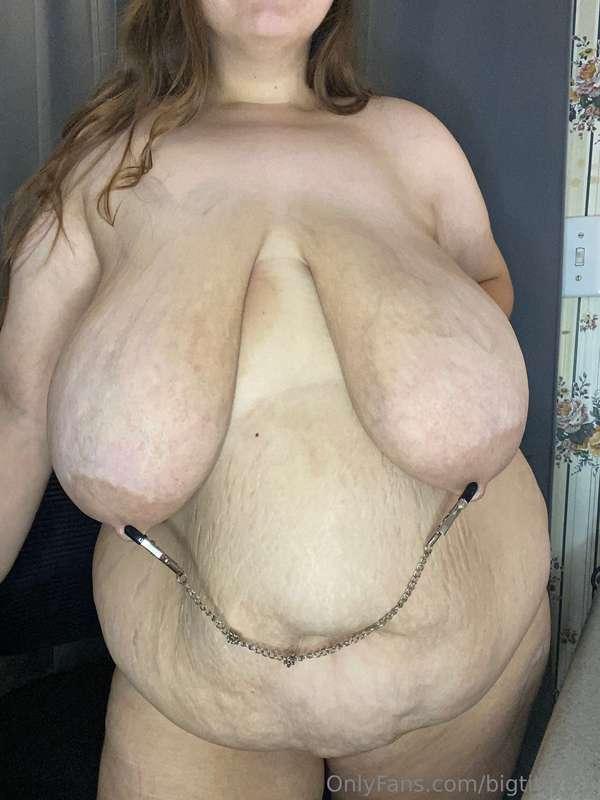 bigtittybi1 image #2