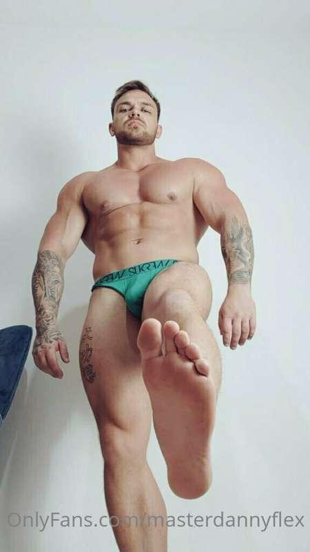 On your fucking knees you loser. Get to work on masters feet..