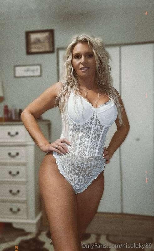 ✨️Good night boys, Sweet dreams🫦 I'm expecting coffee bought..