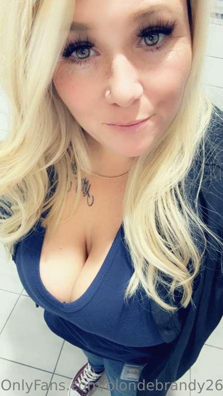 Good afternoon my sweethearts! I hope your day so far is abs..