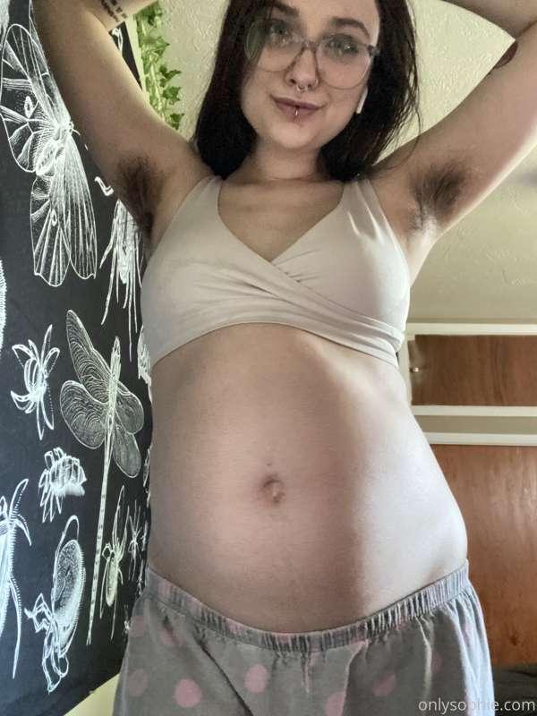 just hanging out in my mom fit