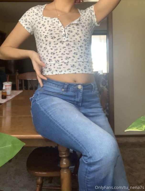 👖pants OFF>> dms for panties off <3