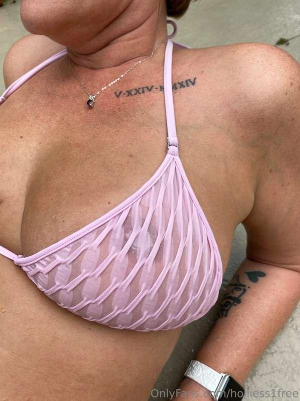 holliess1free image #5