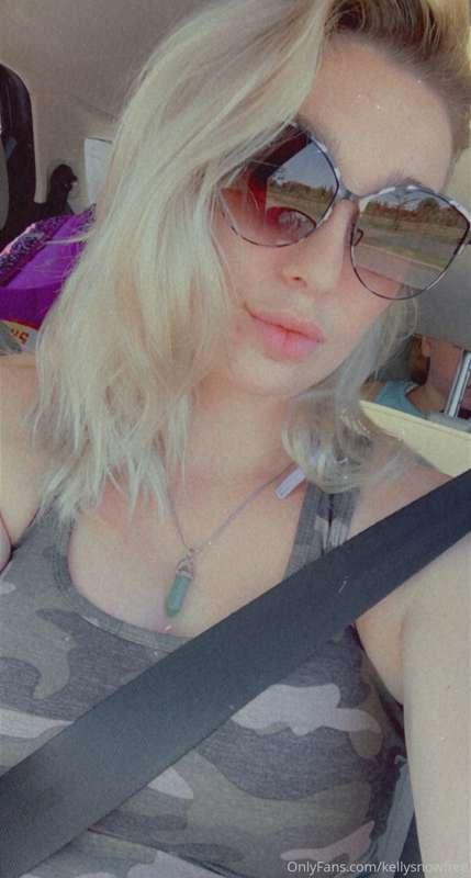 Big big sale on my main !!!
@thekellysnow