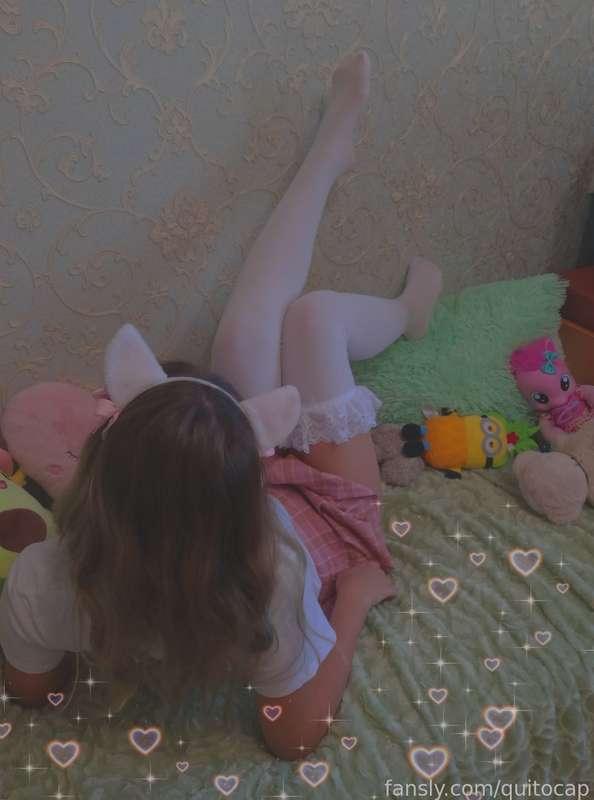 Hi, I hope you enjoy my content. I love taking cute photos and telling something from my life, I hope you're with me for a long time🥰