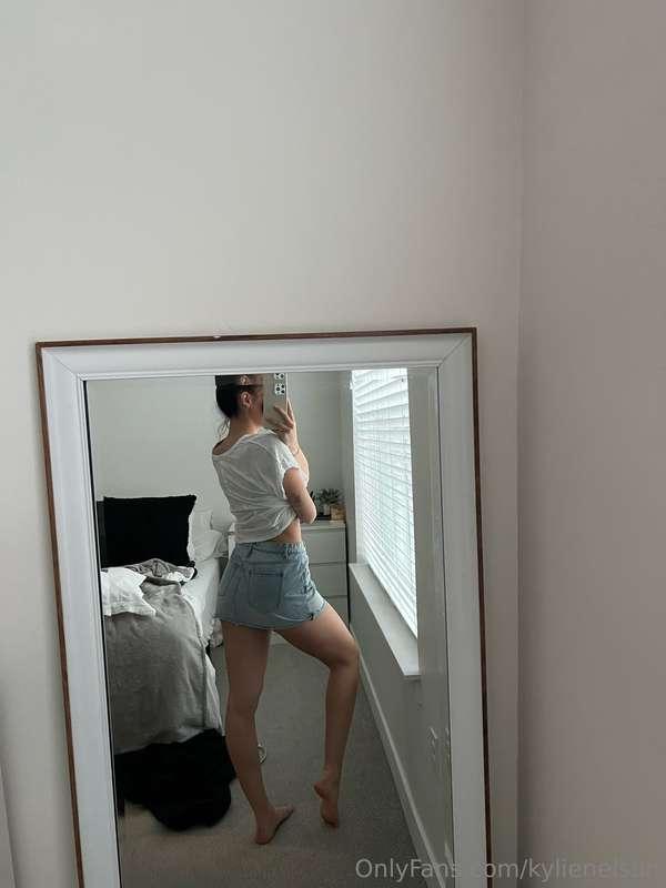 Feeling dangerous in this outfit… wanna see more? 😉