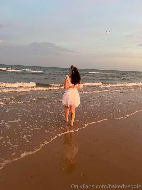 Some sfw pics from my trip 🥹 hopefully yall enjoy these. I l..