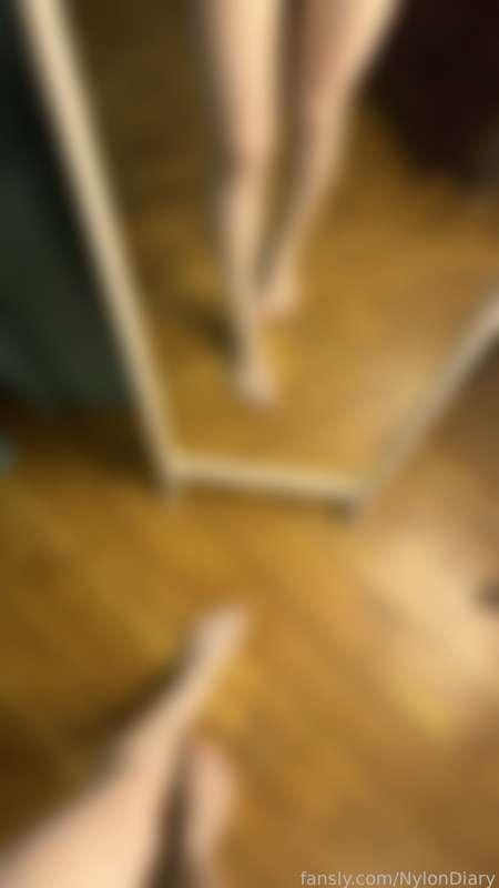 nylondiary image #0