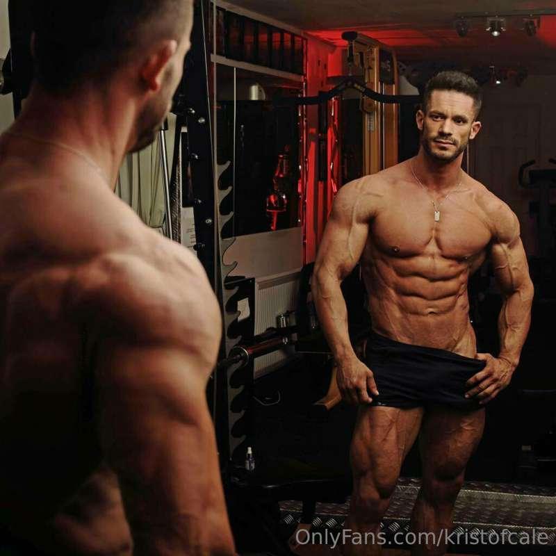 kristofcale image #7