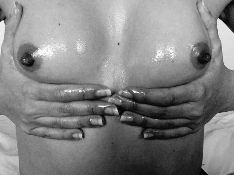 If I had bigger tits I could have done a Cuban tittyjob.
Not..