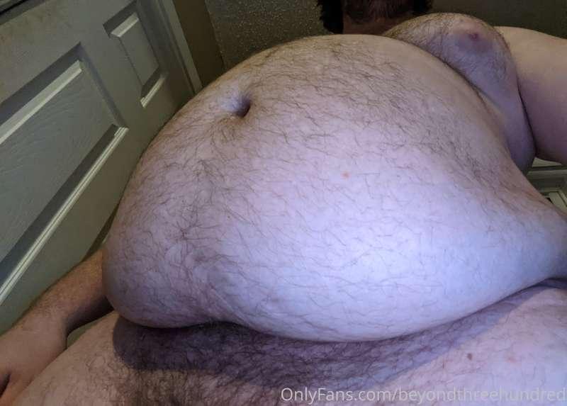 I DESPERATELY need to be groped and sucked right now. I'm st..